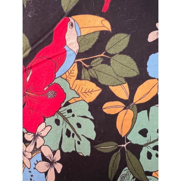 Reyn Spooner Hawaiian shirt vibrant floral and toucan bird pattern size Large - Picture 5 of 9